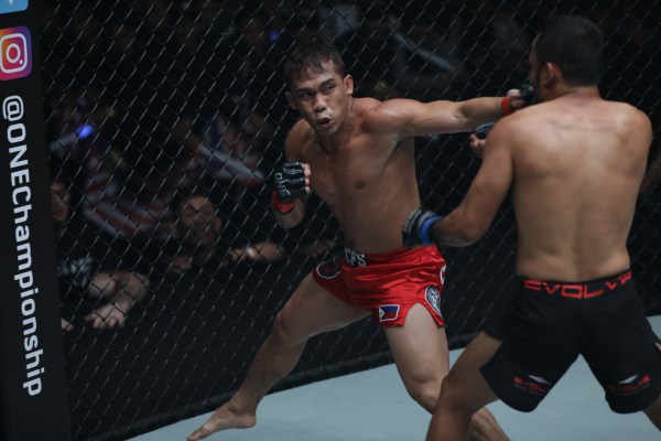 Robin Catalan, Dejdamrong Sor Amnuaysirichoke