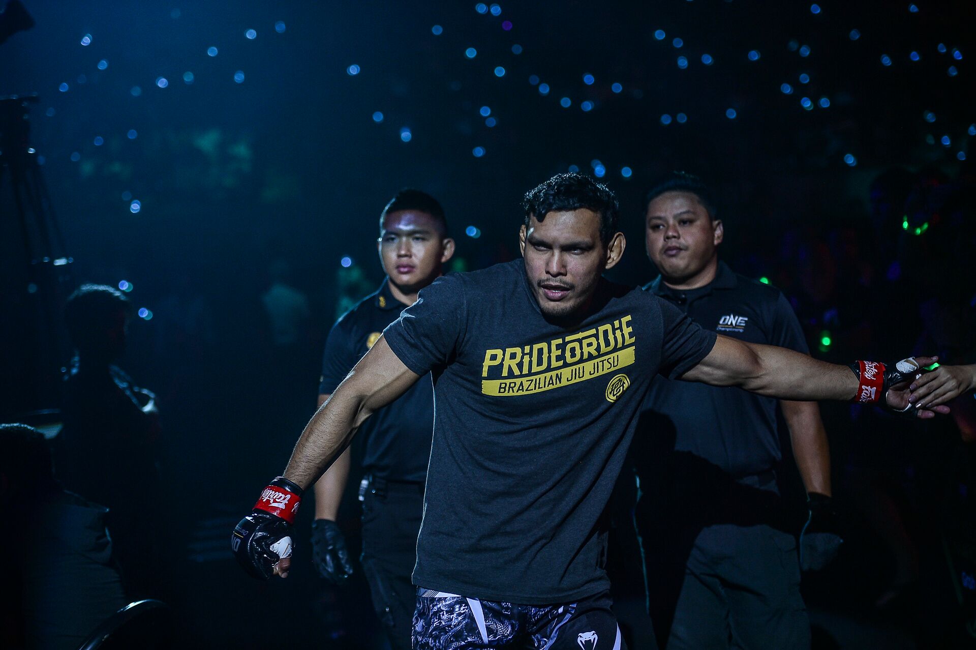 [PHOTOS] Brazil vs USA: Luis Santos, James Nakashima fight at ‘ONE ...