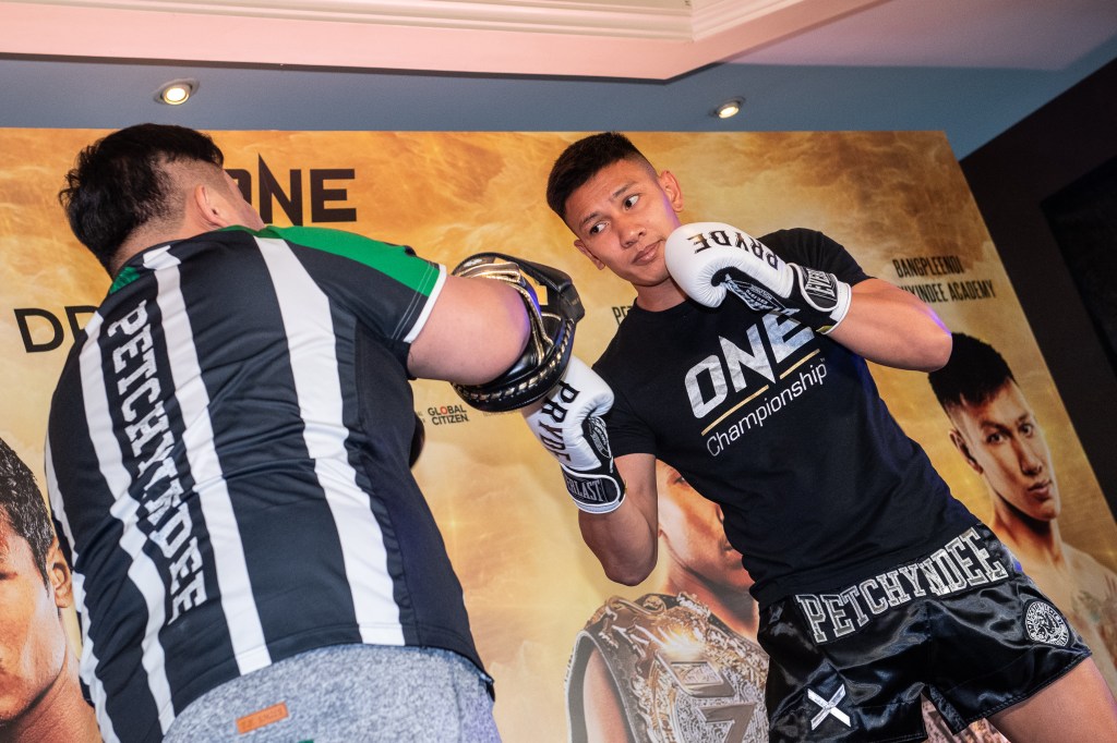 Bangpleenoi Petchyindee Academy (© ONE Championship)