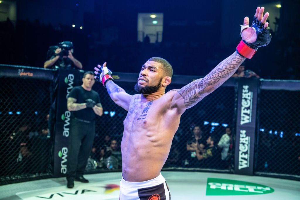 Luan Santiago (©Brave Combat Federation)