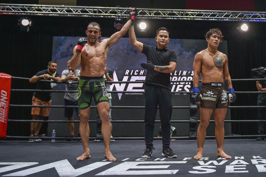 Ali Motamed, Isaac Yap, Zechariah Lange (©ONE Championship)