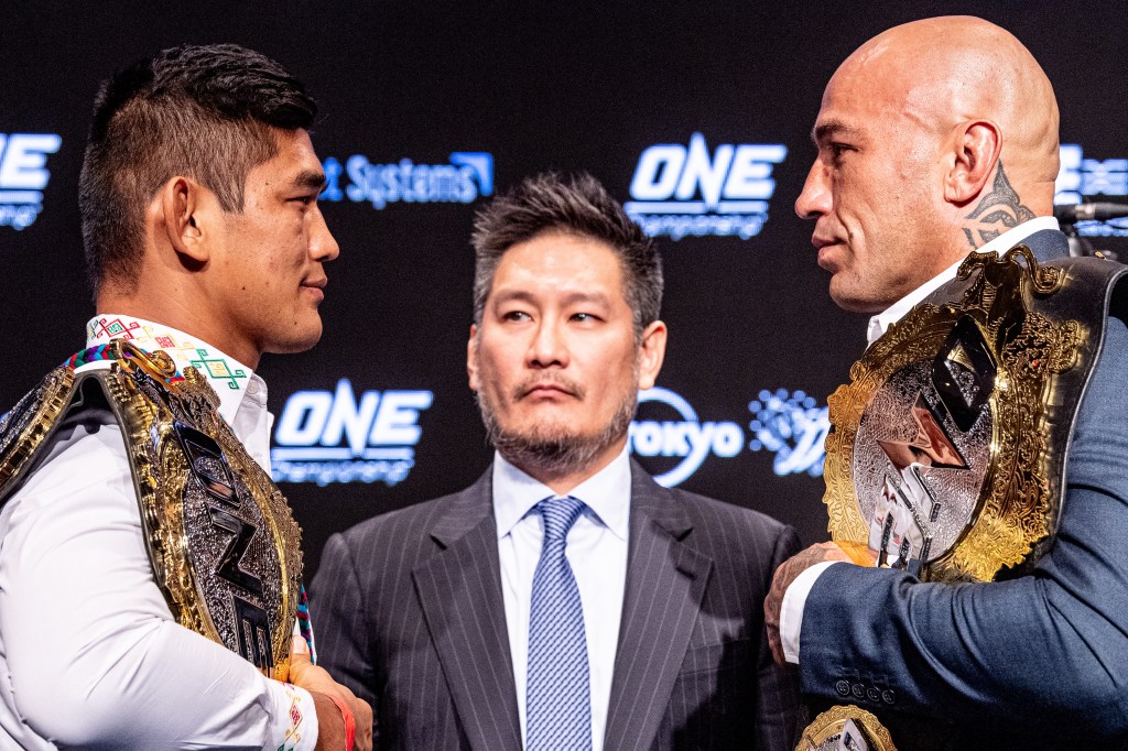 Aung La N Sang, Chatri Sityodtong, Brandon Vera (© ONE Championship)